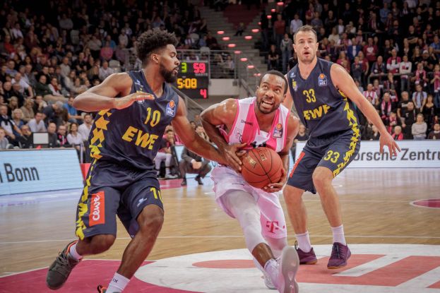 BBL: Telekom Baskets Bonn vs EWE Baskets Oldenburg 78:98 09.12.2018